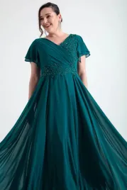 sukienka-wieczorowa-plus-size-z-koronka-i-falbanami-w-zieleni-44-5ga