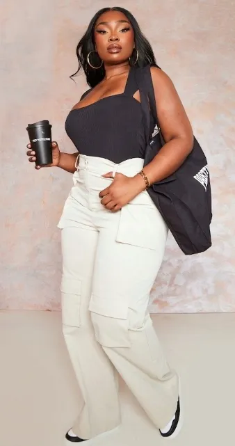 prettylittlething-plus-size-body-prazkowane-44-ejp