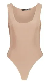 boohoo-bezowe-body-dla-kobiet-gladkie-42-vbm
