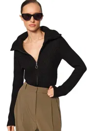 trendyol-czarne-body-damskie-z-dlugim-rekawem-i-zamkiem-m-5ea