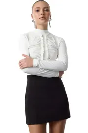 trendyol-biale-body-z-dlugim-rekawem-z-falbana-przednia-38-5ea