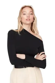 trendyol-czarne-body-damskie-z-dlugim-rekawem-na-jedno-ramie-m-5ea