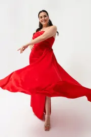 czerwona-sukienka-wieczorowa-plus-size-bez-rekawow-rozkloszowana-46-5ga