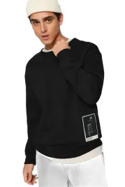 trendyol-man-czarna-bluza-meska-z-okraglym-dekoltem-i-naszywka-l-5da