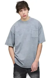 boohooman-szary-t-shirt-meski-z-okraglym-dekoltem-i-kieszenia-s-z3a