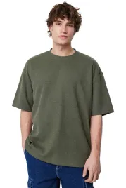 trendyol-man-meski-t-shirt-z-okraglym-dekoltem-w-kolorze-zielonym-s-5da