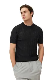 trendyol-man-czarny-t-shirt-meski-paskowany-krotki-rekaw-s-5da