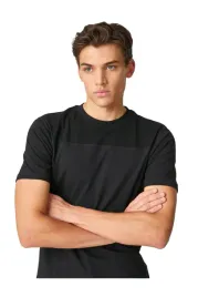 koton-czarny-t-shirt-meski-z-okraglym-dekoltem-i-paskiem-xs-5da