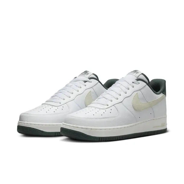 air-force-1-07-lv8-marka-nike