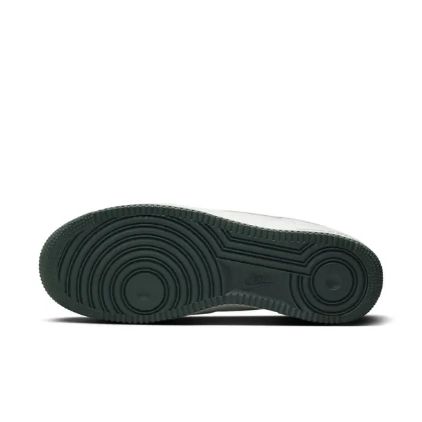 air-force-1-07-lv8-kod-producenta-hf1939100-marka-nike