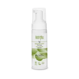 pianka-do-mycia-twarzy-oczyszczajaca-z-zielona-herbata-eco-150-ml