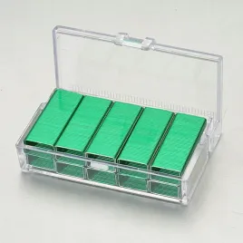 zszywki-r10-kangaro-pudelko-plastikowe-zielone
