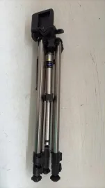 statyw-do-aparatu-wysoki-155cm-obrotowa-glowica-360-stopni-tripod-kompakt