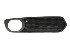 bmw-1-f20-f21-2011-15-atrapa-zderzaka-przod-kratka-zaslepka-halogenu-prawa