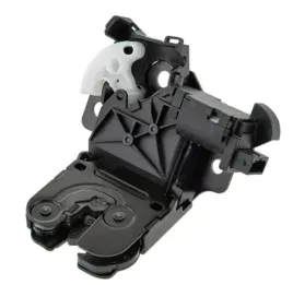 audi-a3-8p-a4-b7-a6-c6-kombi-q7-tt-zamek-od-klapy-pokrywy-bagaznika-nowy