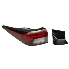 mitsubishi-outlander-2023-lampa-tylna-zewnetrzna-led-lewa-nowa-8331a179