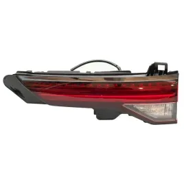 mitsubishi-outlander-2023-lampa-tylna-wewnetrzna-led-prawa-nowa-8330b186