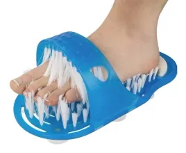 szczotka-do-pedicure-z-pumeksem-do-mycia-i-masazu-stop-pod-prysznic