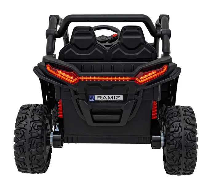 pojazd-buggy-4x4-kck-bialy