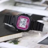 zegarek-damski-casio-la-20wh-4adf-stan-nowy