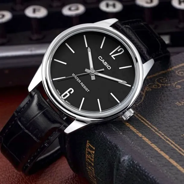 zegarek-meski-casio-mtp-v005l-1budf-ksztalt-koperty-niestandardowy