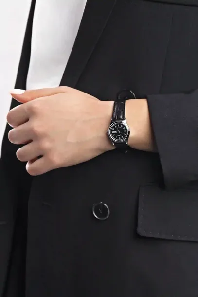 zegarek-damski-casio-ltp-v006l-1b2-typ-nareczny