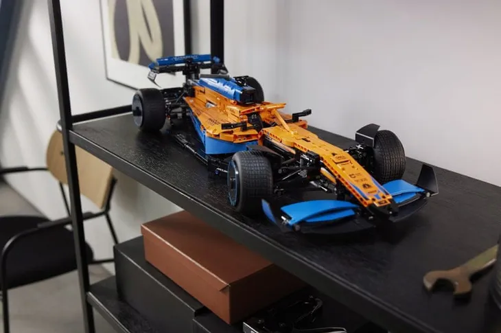 lego-technic-klocki-samochod-mclaren-formula-1-42141-stan-nowy-wiek-dziecka-18-lat
