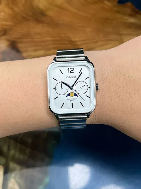 zegarek-casio-classic-mtp-m305d-2a-ksztalt-koperty-niestandardowy