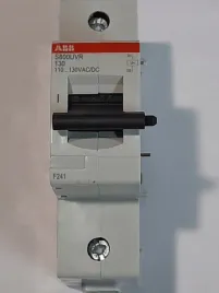 przekaznik-abb-s800