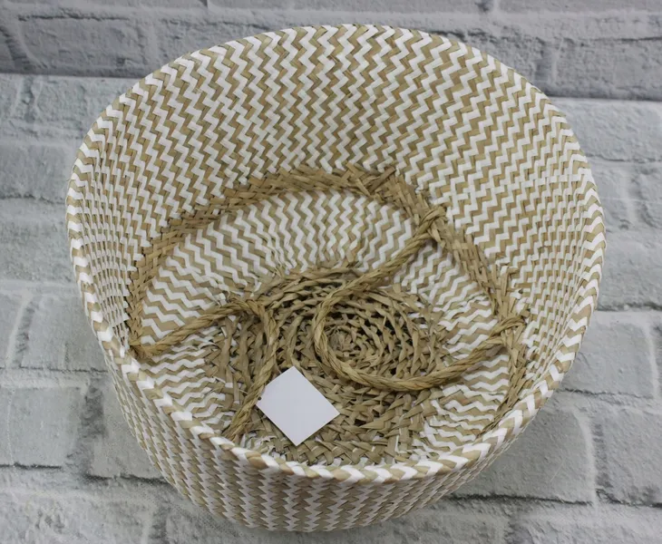 trawa-morska-bialy-material-wykonania-trawa-morska