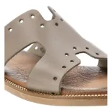 klapki-armodo-40326-bf-taupe-plec-produkt-damski