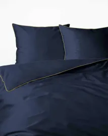 posciel-satynowa-220x200-granatowa-z-lamowka-mako-satin