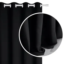 zaslona-zaciemniajaca-140x250-czarna-gotowa-na-przelotkach-hold-blackout