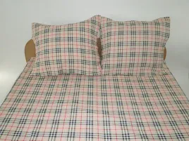 posciel-z-kory-160x200-kratka-bezowa-czarna-czerwona-guziki