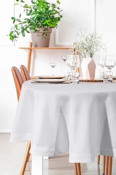 obrus-stella-150-cm-okragly-bialy-o-strukturze-plotna-kolor-bialy-ksztalt-okragly
