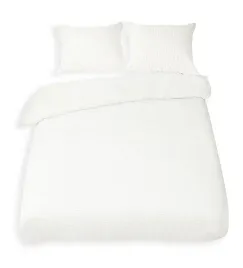 posciel-gofrowana-160x200-biala-01-satynowa-matex