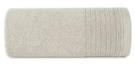 recznik-lari-70x140-bezowy-z-ozdobna-bordiura-przetykana-blyszczaca-nicia