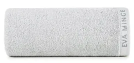 recznik-venus-70x140-srebrny-zdobiony-haftem-550-g-m2-eva-minge