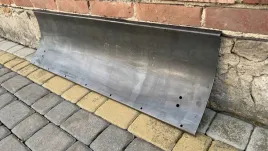 plug-sniezny-amortyzowany-do-traktorka-kosiarki-quad