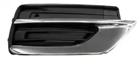 volvo-xc90-19-kratka-w-zderzak-z-listwa-chrom-prawa-zamiennik-do-31663540