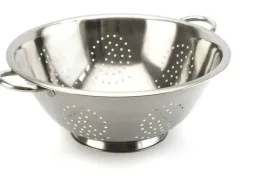 durszlak-metalowy-gleboki-28cm-480628