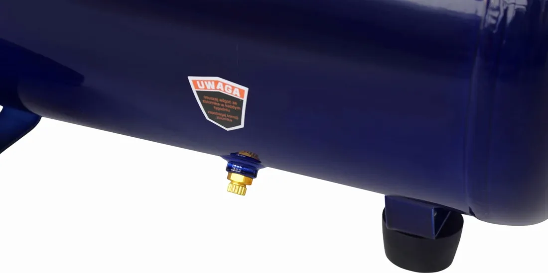 kompresor-olejowy-24l-230v-kd4050-stan-nowy