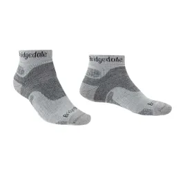 skarpety-meskie-z-welna-merino-bridgedale-hike-silver-black-40-43