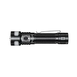 wszechstronna-latarka-led-fenix-ld35r-z-trzema-diodami-w-kolorze-czarnym