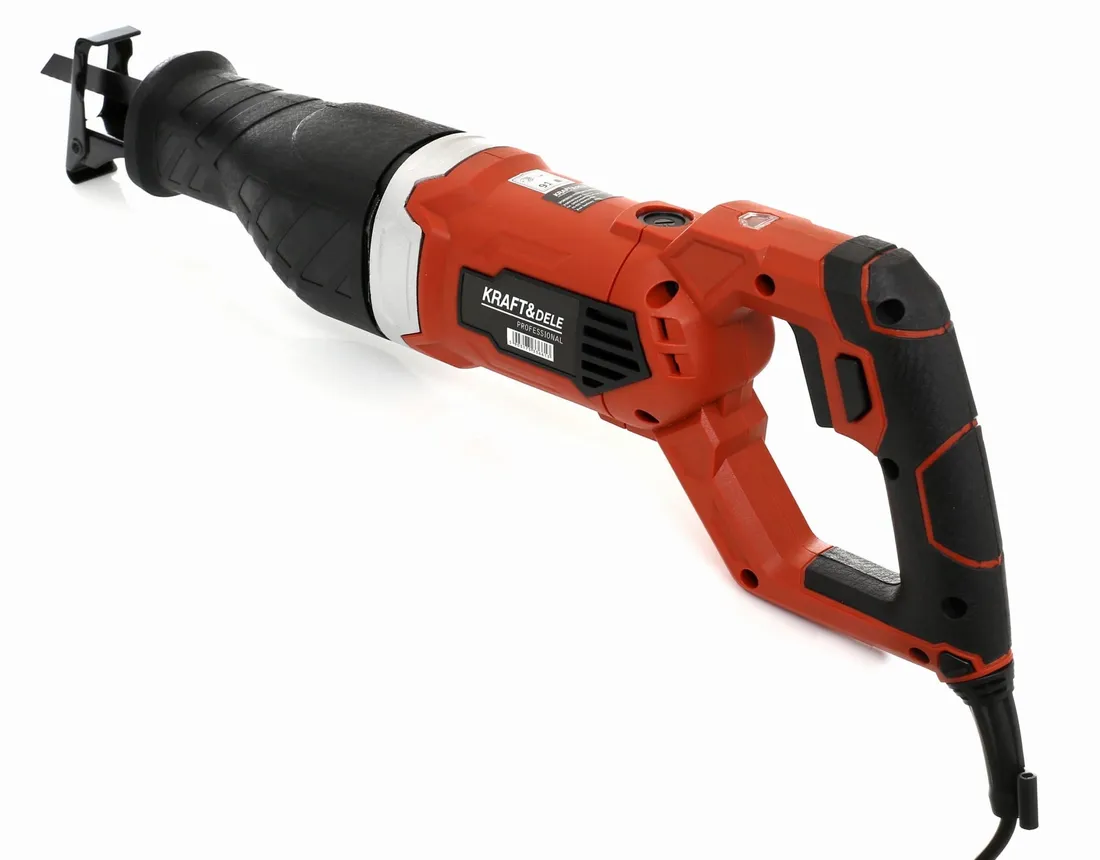pila-szablasta-2000w-kd3053