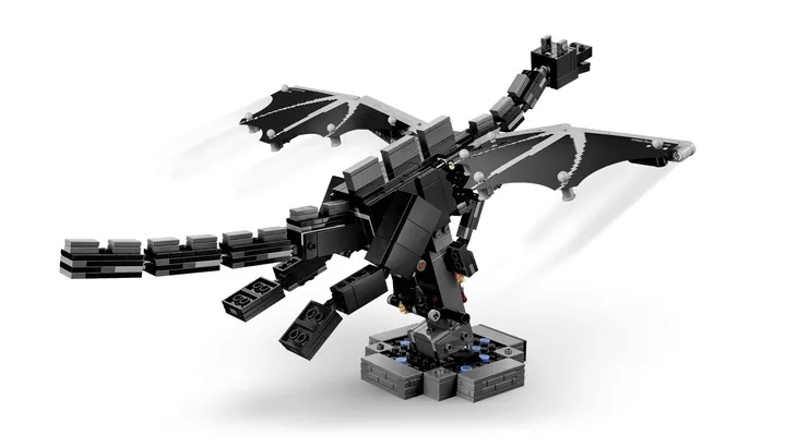 lego-21595-minecraft-liczba-elementow-710