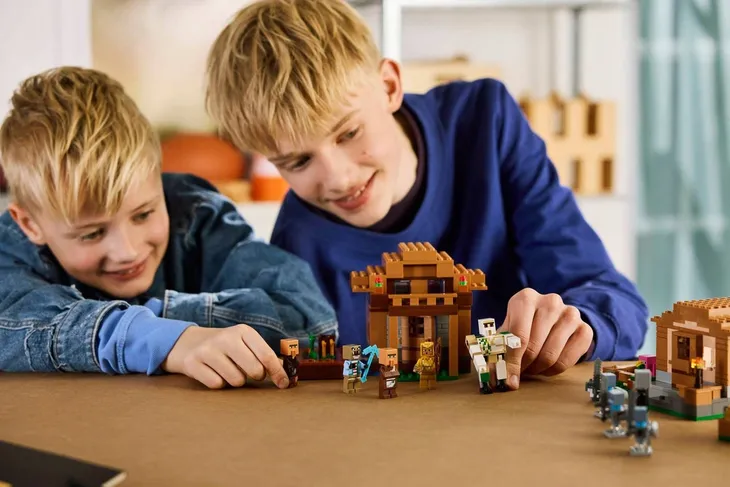 lego-21596-minecraft-minimalny-wiek-dziecka-9