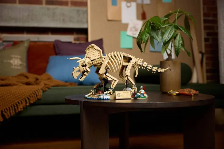 lego-77985-jurrasic-world-stan-nowy-marka-lego