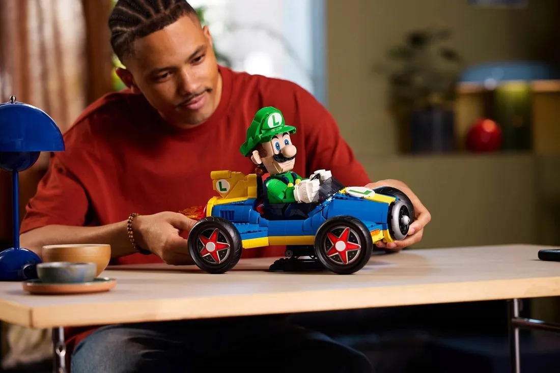 lego-72050-super-mario