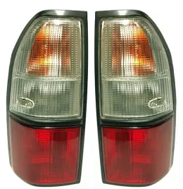 toyota-land-cruiser-1999-2002-lampa-tylna-lewa-prawa-zestaw-komplet-nowe